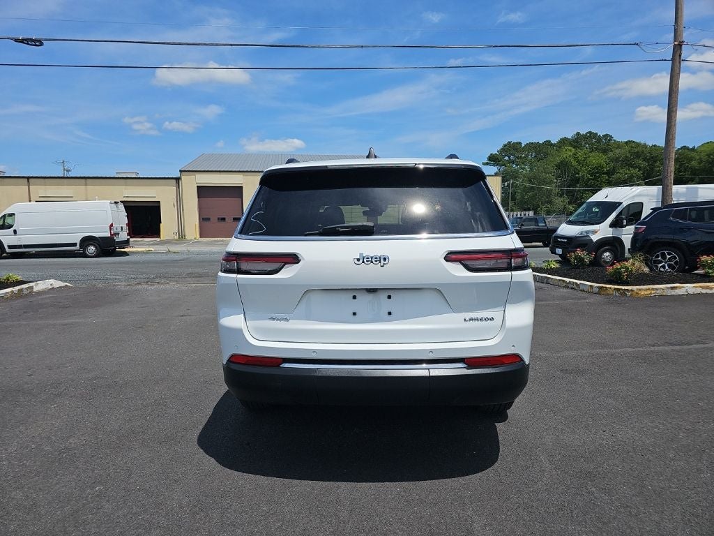 2023 Jeep Grand Cherokee L Laredo **** ONE OWNER ****