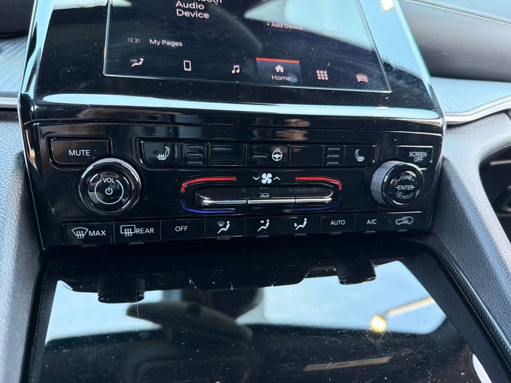 2024 Jeep Grand Cherokee L Altitude *** LOW MILES ** CLEAN TRADE ***