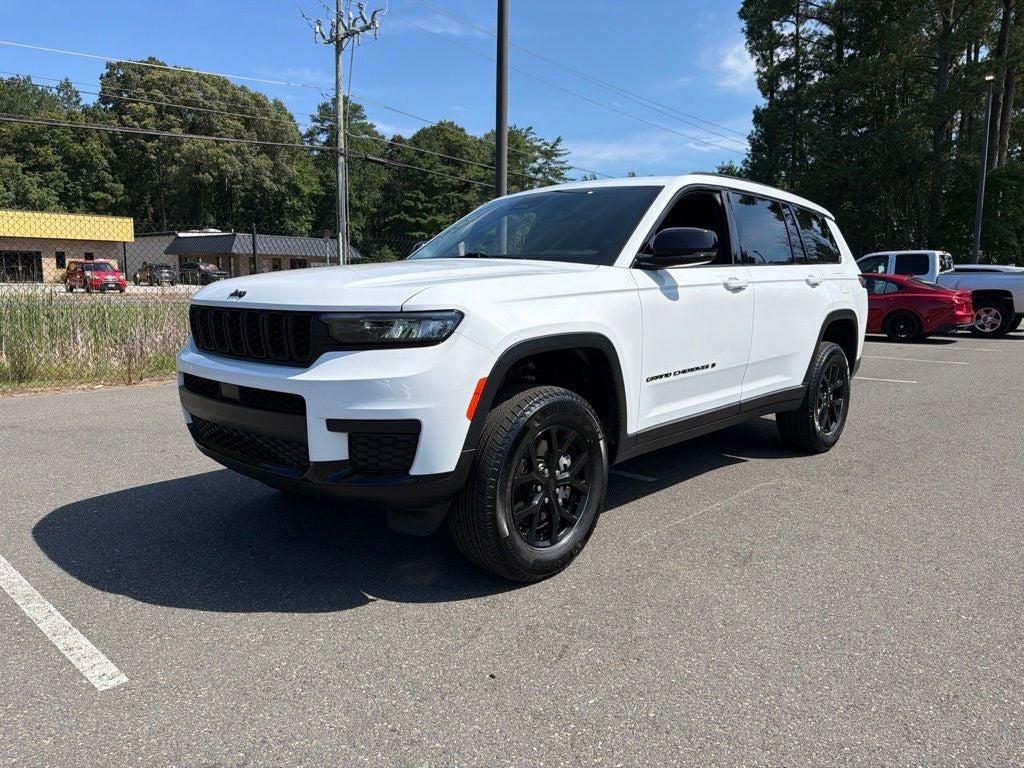 2024 Jeep Grand Cherokee L Altitude *** LOW MILES ** CLEAN TRADE ***