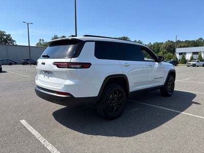 2024 Jeep Grand Cherokee L Altitude *** LOW MILES ** CLEAN TRADE ***