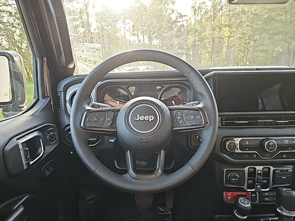 2025 Jeep Wrangler Willys 4xe **** ONE OWNER ****