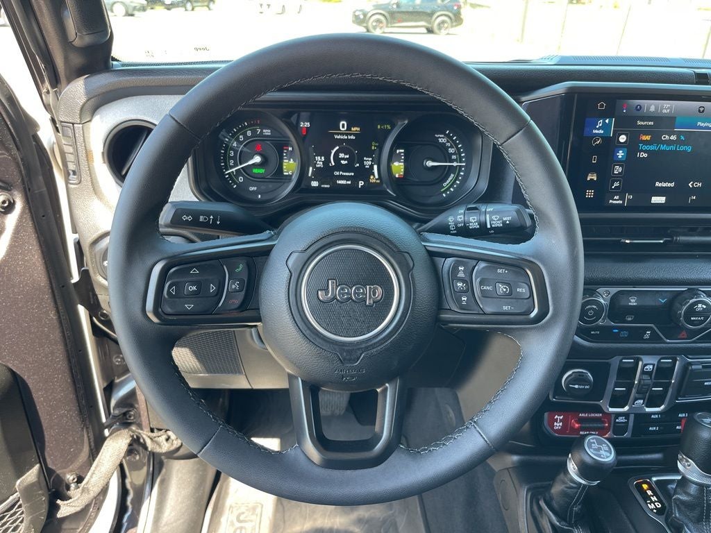 2025 Jeep Wrangler Willys 4xe **** ONE OWNER ****
