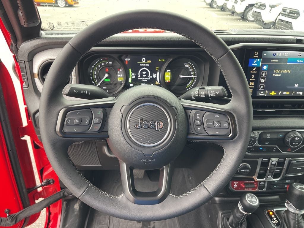 2025 Jeep Wrangler Willys 4xe **** ONE OWNER ****