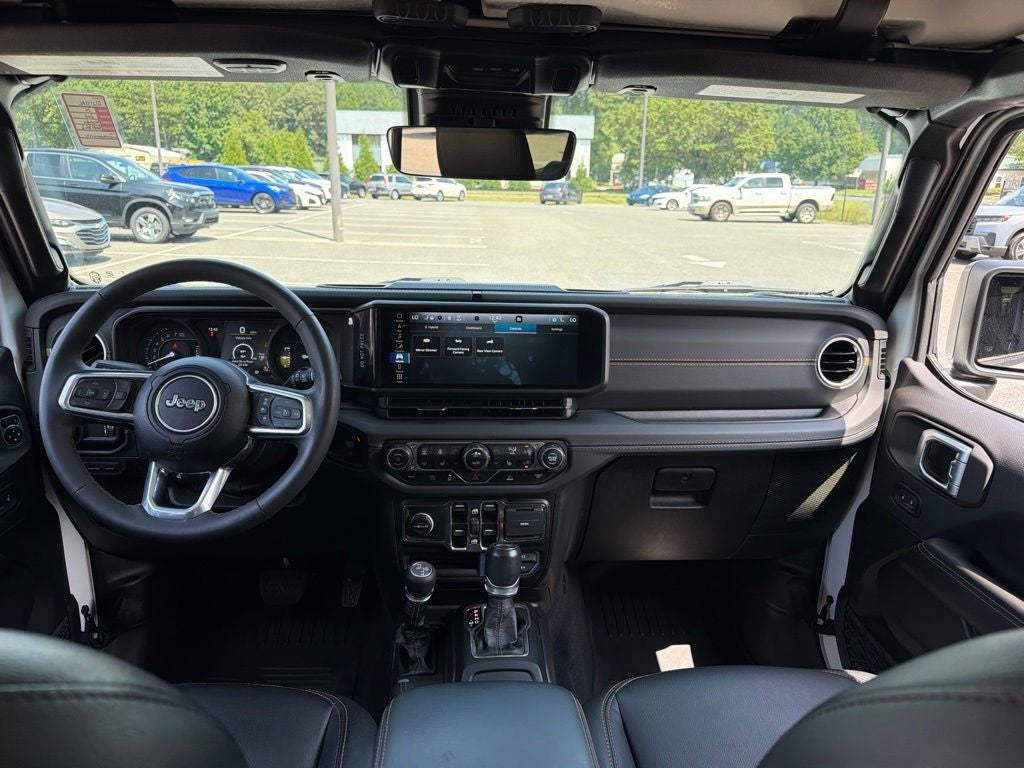 2024 Jeep Wrangler Sahara 4xe