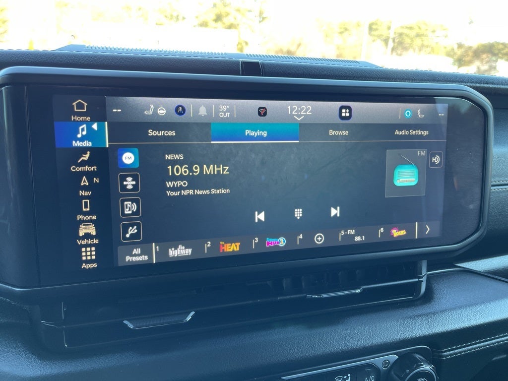 2024 Jeep Wrangler Sahara 4xe