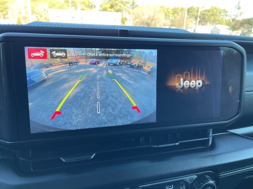 2024 Jeep Wrangler Sahara 4xe