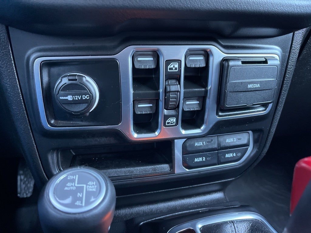 2024 Jeep Wrangler Sahara 4xe