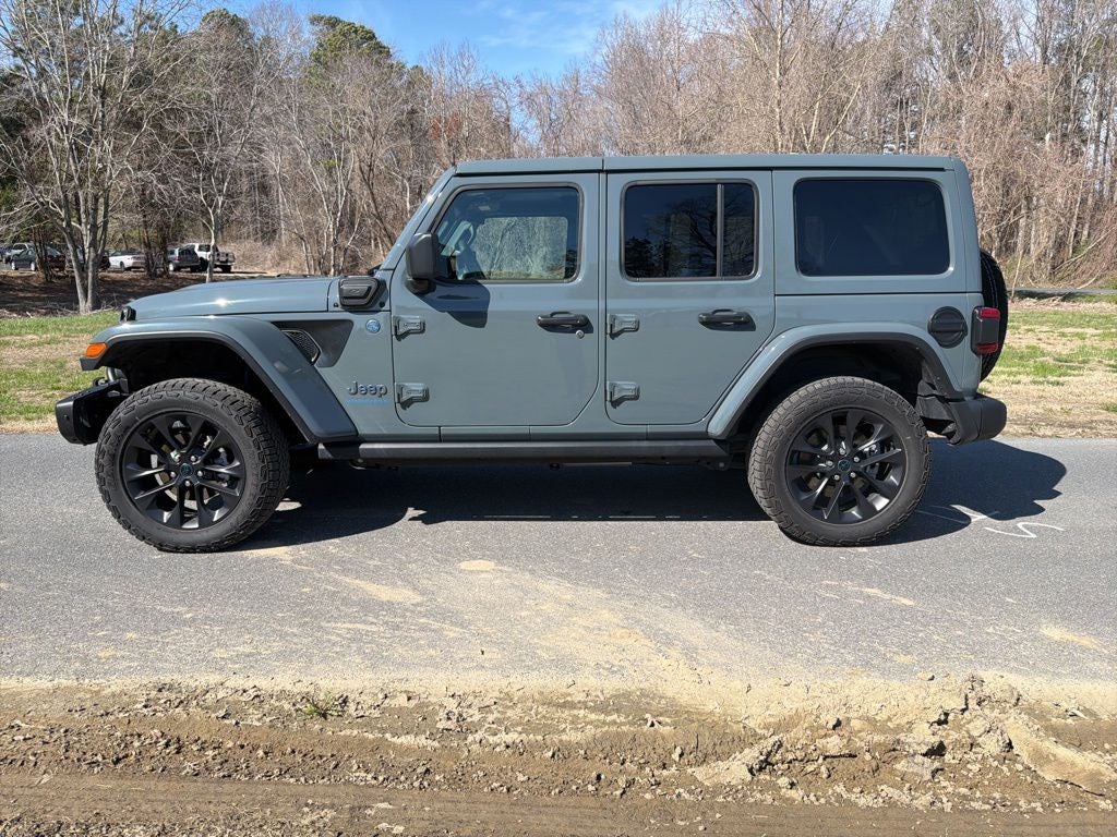 2025 Jeep Wrangler Sahara 4xe **** ONE OWNER ****