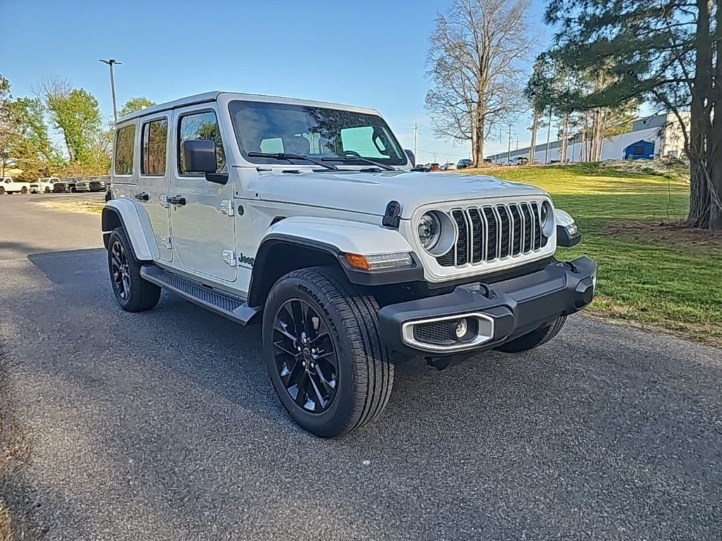 2025 Jeep Wrangler Sahara 4xe *** ONE OWNER ***