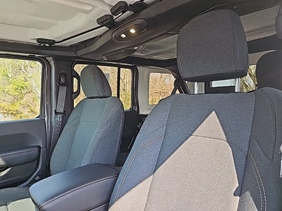 2025 Jeep Wrangler Sahara 4xe *** ONE OWNER ***