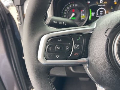 2025 Jeep Wrangler Sahara 4xe *** ONE OWNER ***