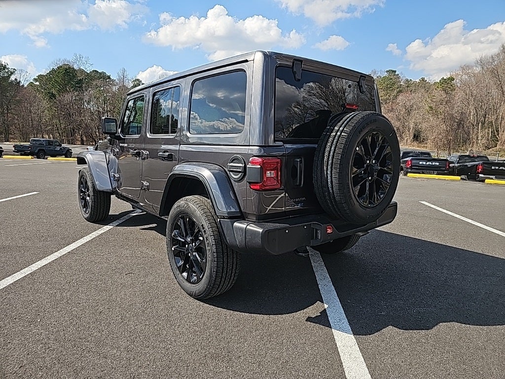2025 Jeep Wrangler Sahara 4xe *** ONE OWNER ***