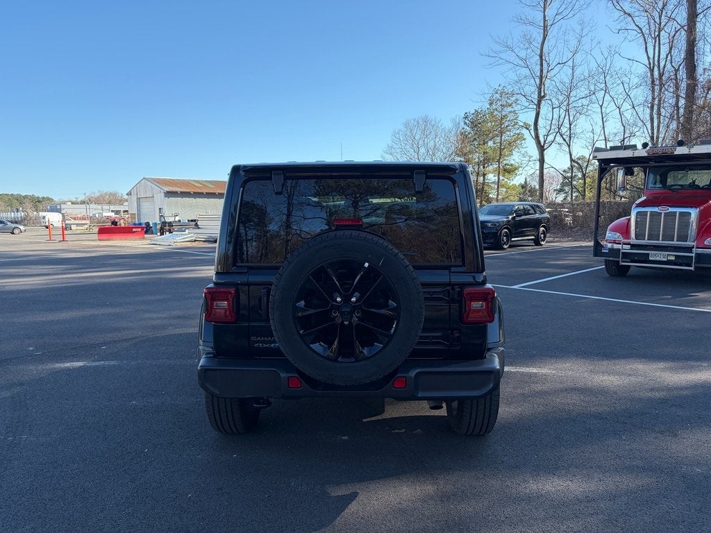 2025 Jeep Wrangler Sahara 4xe