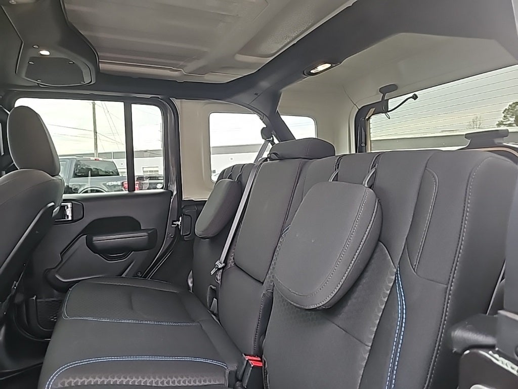 2025 Jeep Wrangler Rubicon 4xe