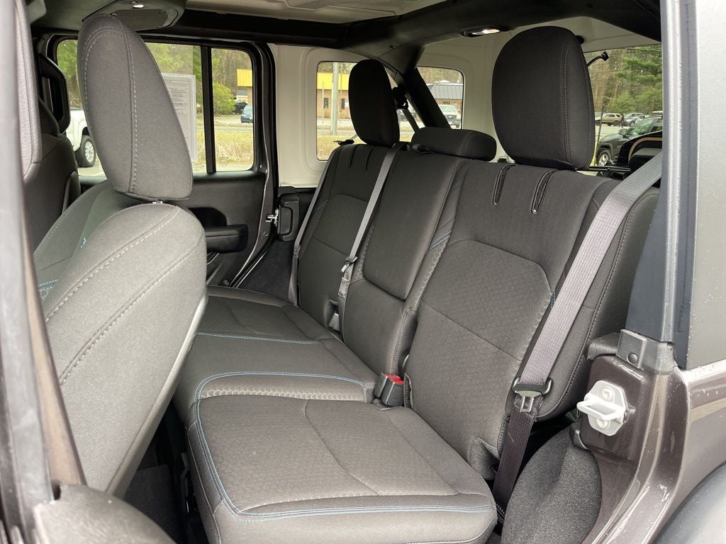 2025 Jeep Wrangler Rubicon 4xe