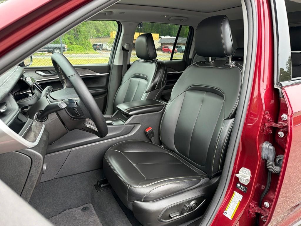 2024 Jeep Grand Cherokee 4xe *** ONE OWNER ***