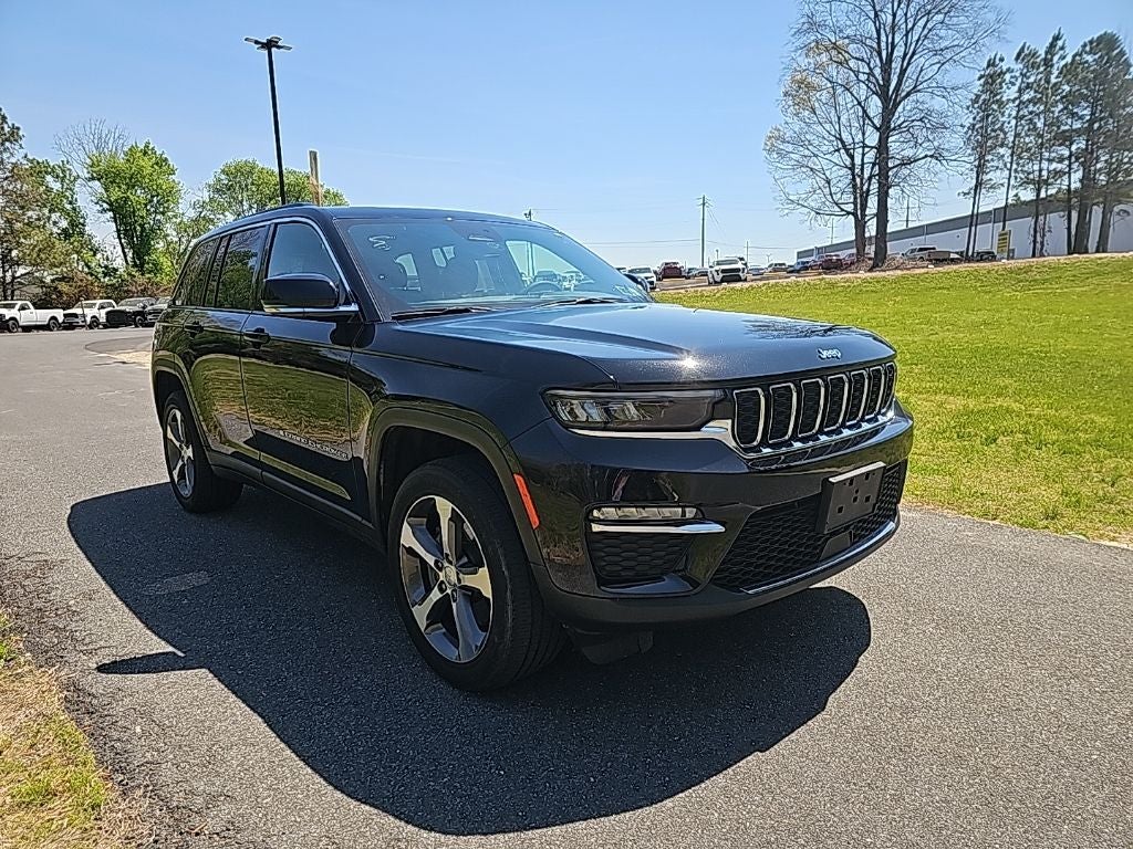 2024 Jeep Grand Cherokee 4xe **** ONE OWNER ****