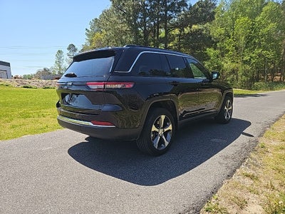 2024 Jeep Grand Cherokee 4xe **** ONE OWNER ****