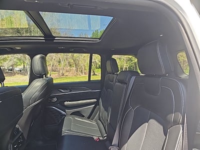 2023 Jeep Grand Cherokee Overland 4xe *** ONE OWNER ***