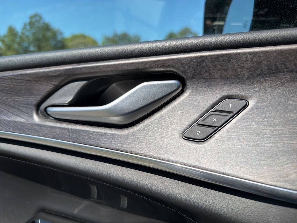 2023 Jeep Grand Cherokee Overland 4xe *** ONE OWNER ***