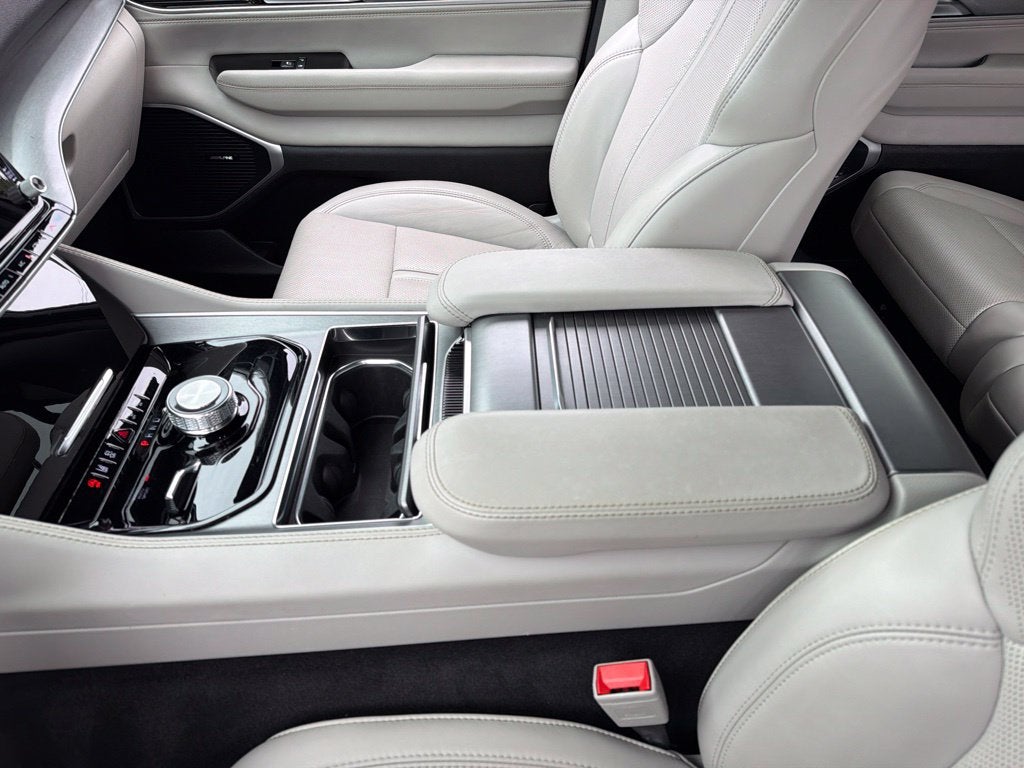 2025 Jeep Wagoneer Series II