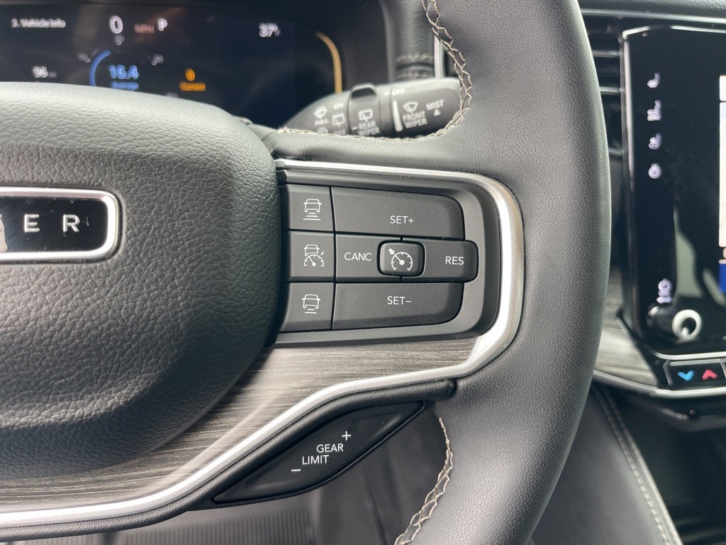 2024 Jeep Wagoneer Series II