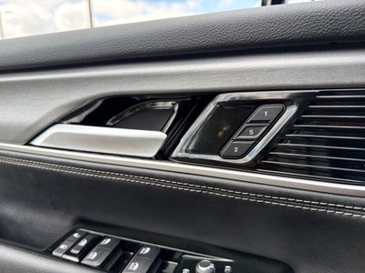2025 Jeep Wagoneer Series III *** ONE OWNER ***