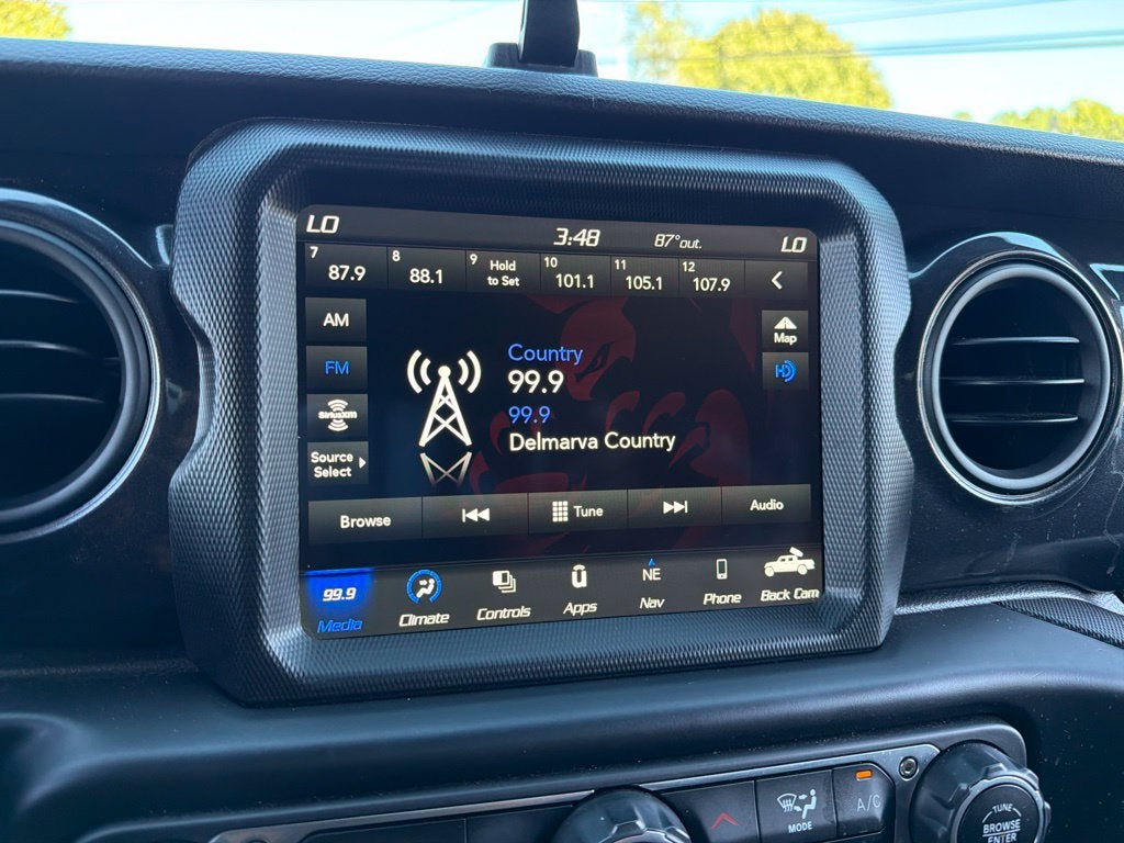 2022 Jeep Gladiator Sport