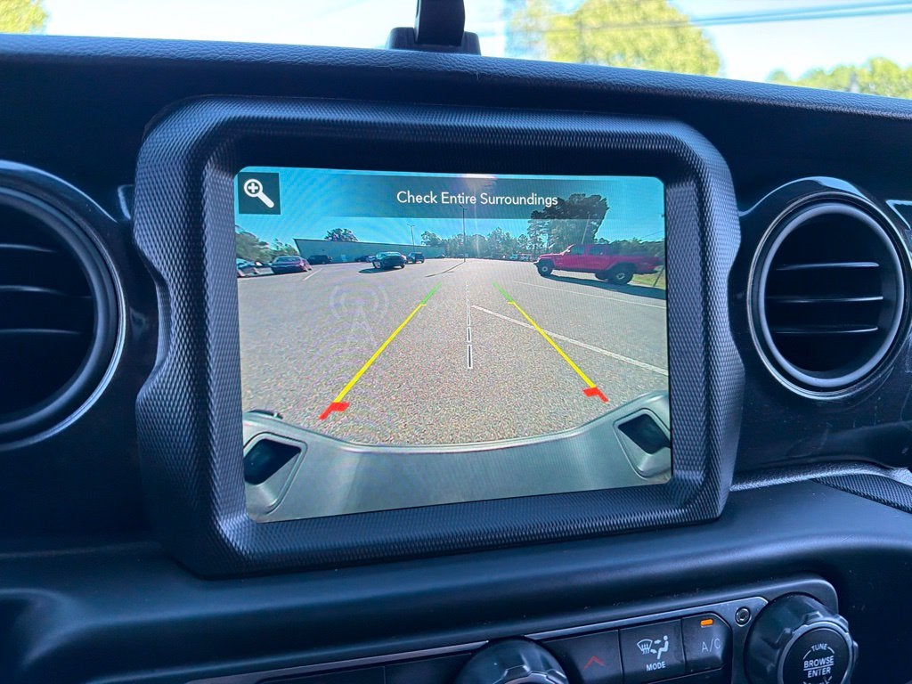 2022 Jeep Gladiator Sport