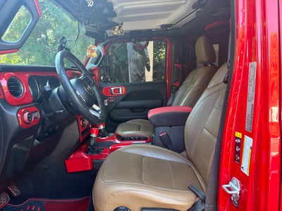 2022 Jeep Gladiator Overland