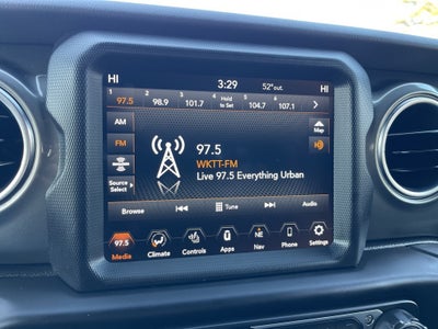 2022 Jeep Gladiator Overland