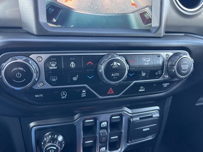 2022 Jeep Gladiator Overland