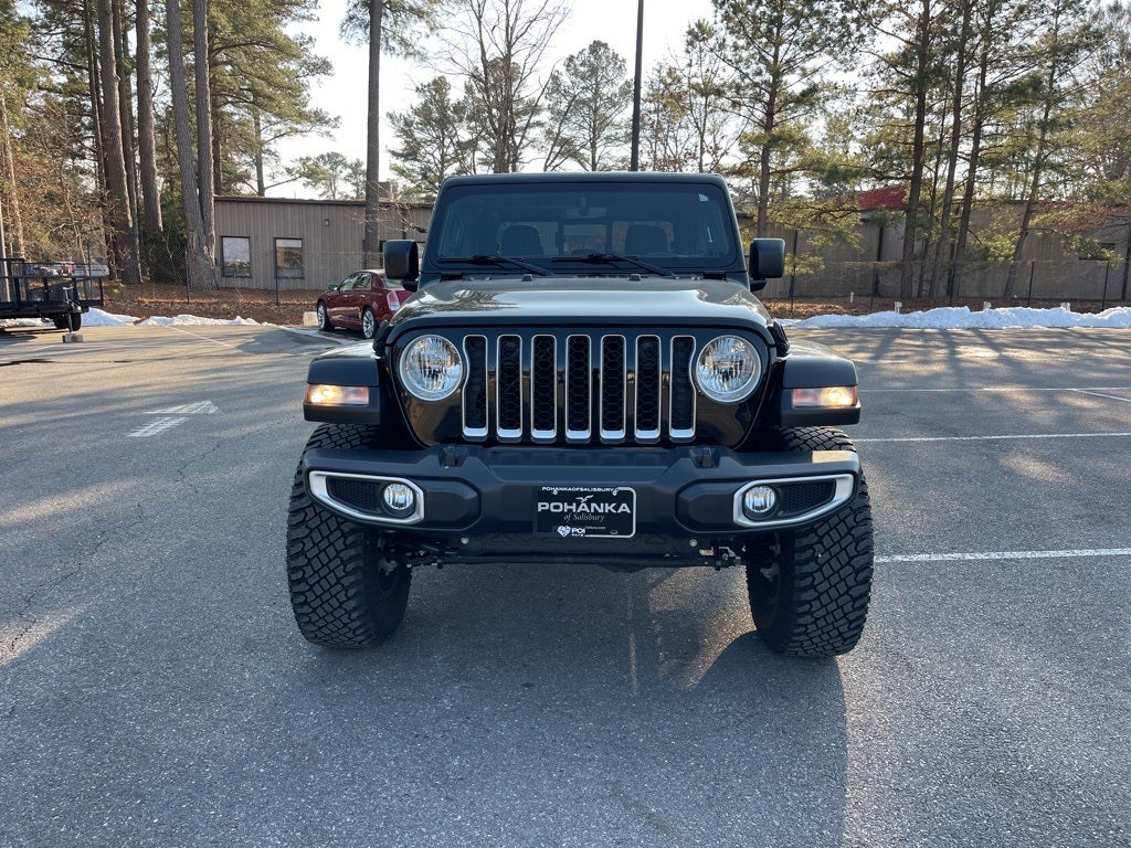 2022 Jeep Gladiator Overland