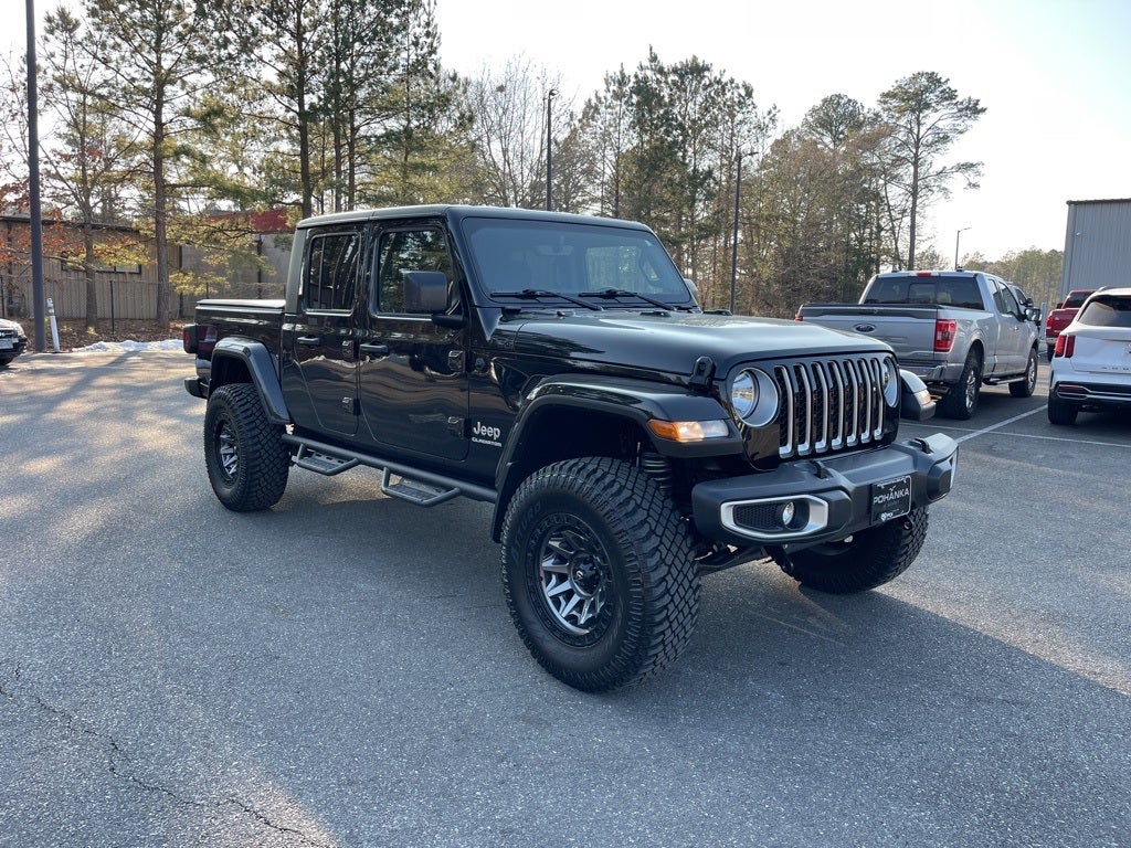 2022 Jeep Gladiator Overland