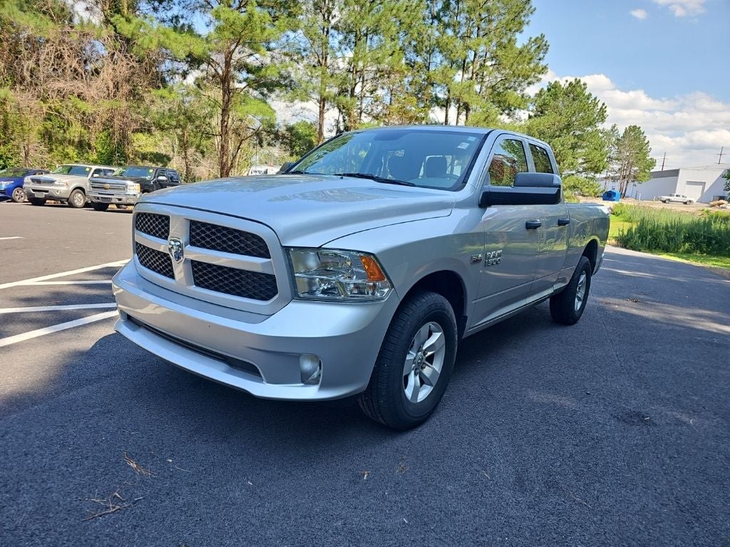 2018 RAM 1500 Express *** ONE OWNER ** HEMI V8 ***