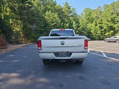 2018 RAM 1500 Express *** ONE OWNER ** HEMI V8 ***