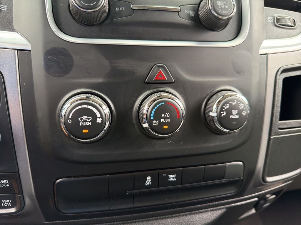 2024 RAM 1500 Classic SLT