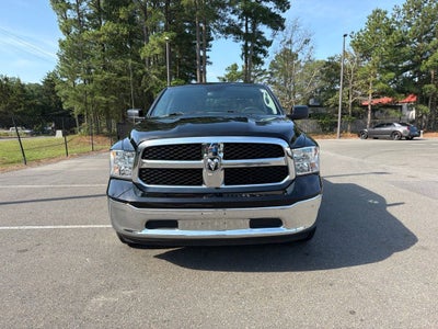 2024 RAM 1500 Classic SLT *** ONE OWNER ***