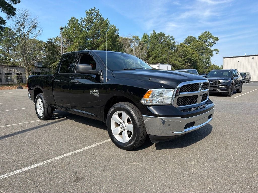 2024 RAM 1500 Classic SLT *** ONE OWNER ***