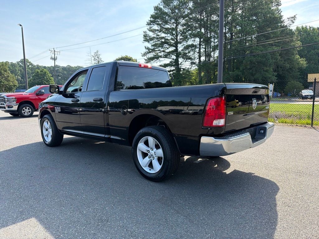 2024 RAM 1500 Classic SLT *** ONE OWNER ***