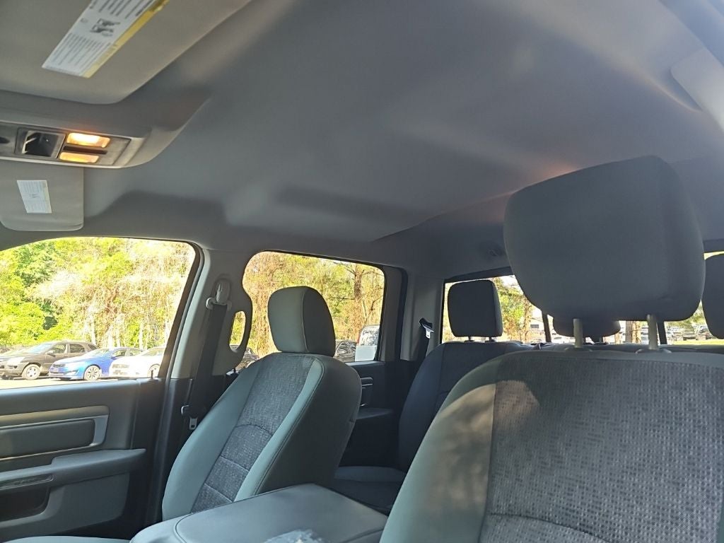 2016 RAM 1500 Big Horn **** MANAGERS SPECIAL ***