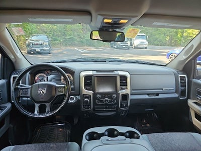 2016 RAM 1500 Big Horn **** MANAGERS SPECIAL ***