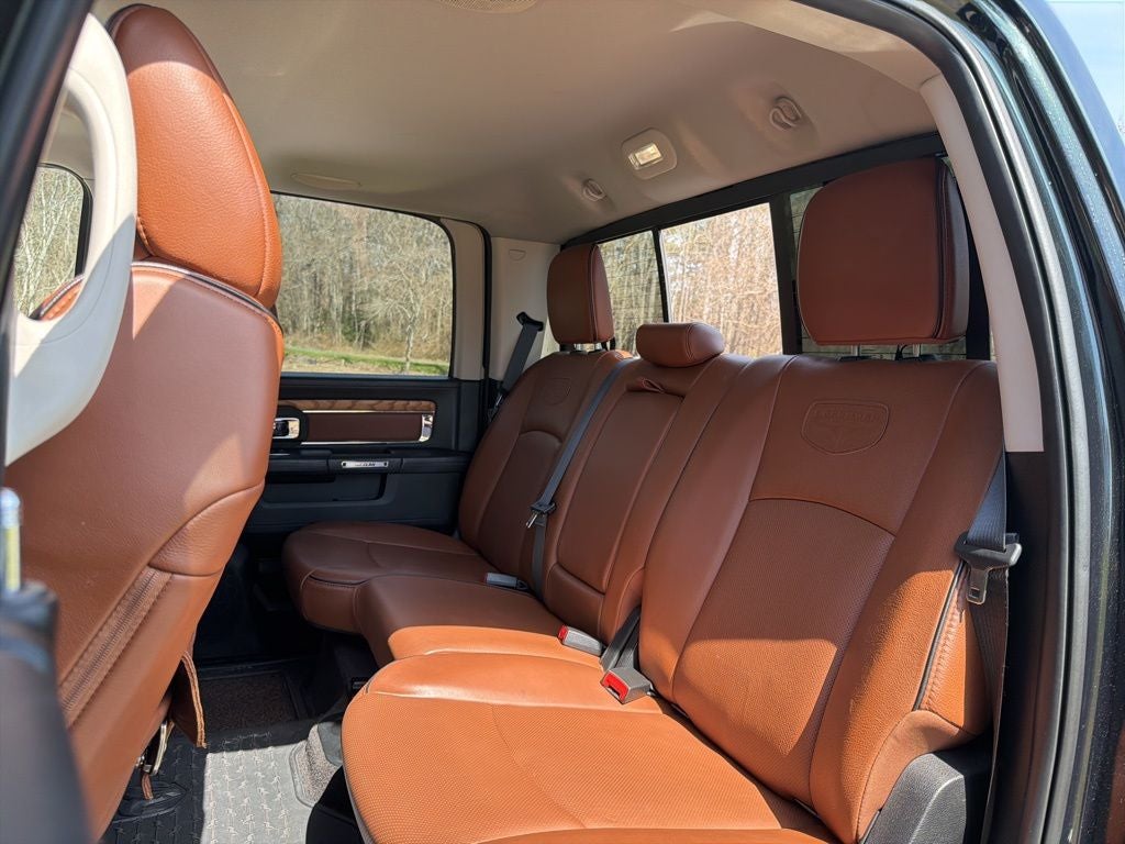 2017 RAM 1500 Laramie Longhorn *** ONE OWNER ** NICE TRUCK ***