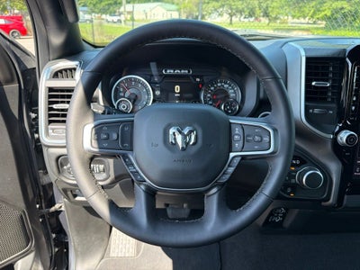 2025 RAM 1500 Big Horn/Lone Star *** ONE OWNER ***