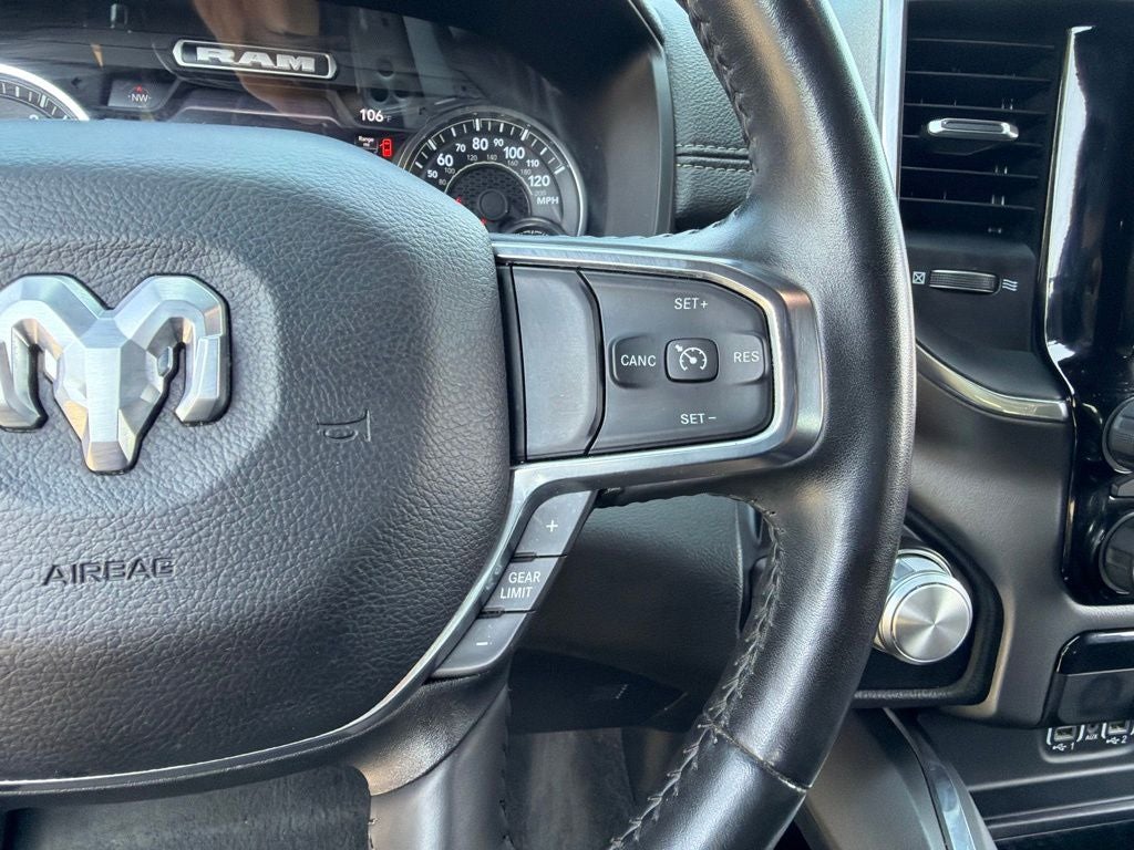 2024 RAM 1500 Laramie *** ONE OWNER ** LEATHER SEATS ***
