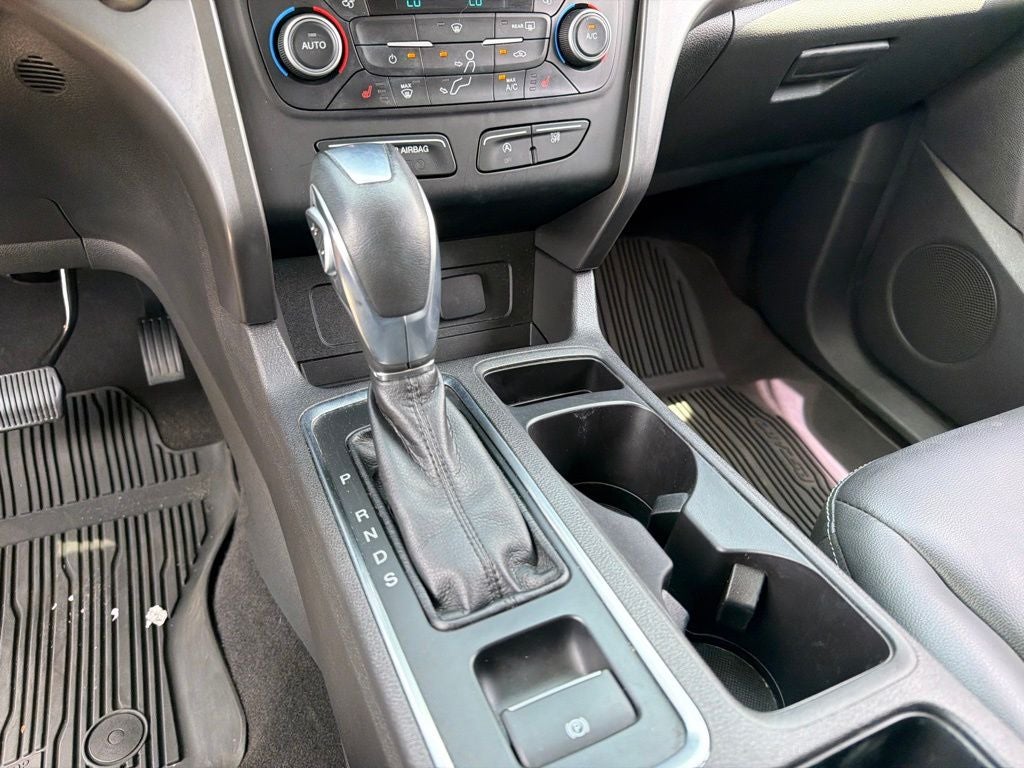 2019 Ford Escape SEL **** ONE OWNER ** CLEAN TRADE ***