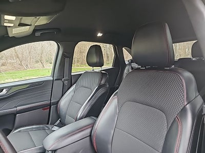 2024 Ford Escape ST-Line **** CLEAN TRADE ****