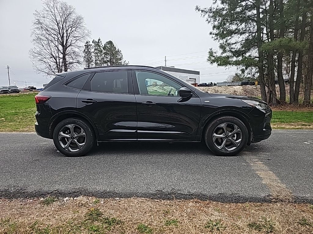 2024 Ford Escape ST-Line **** CLEAN TRADE ****