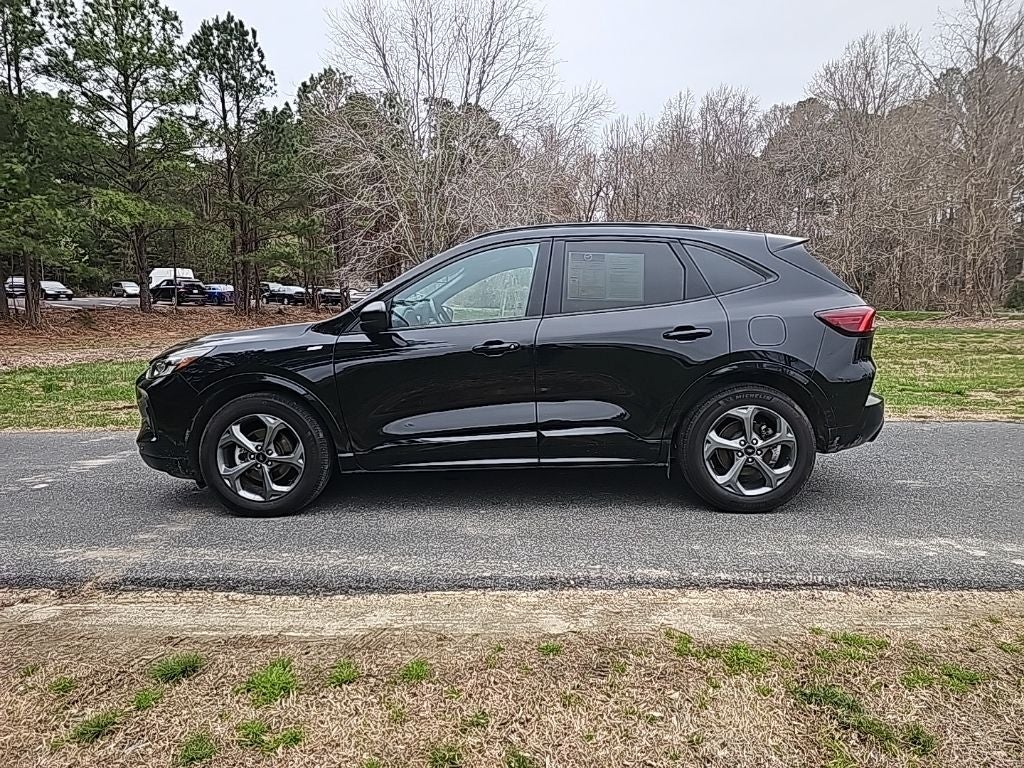2024 Ford Escape ST-Line **** CLEAN TRADE ****