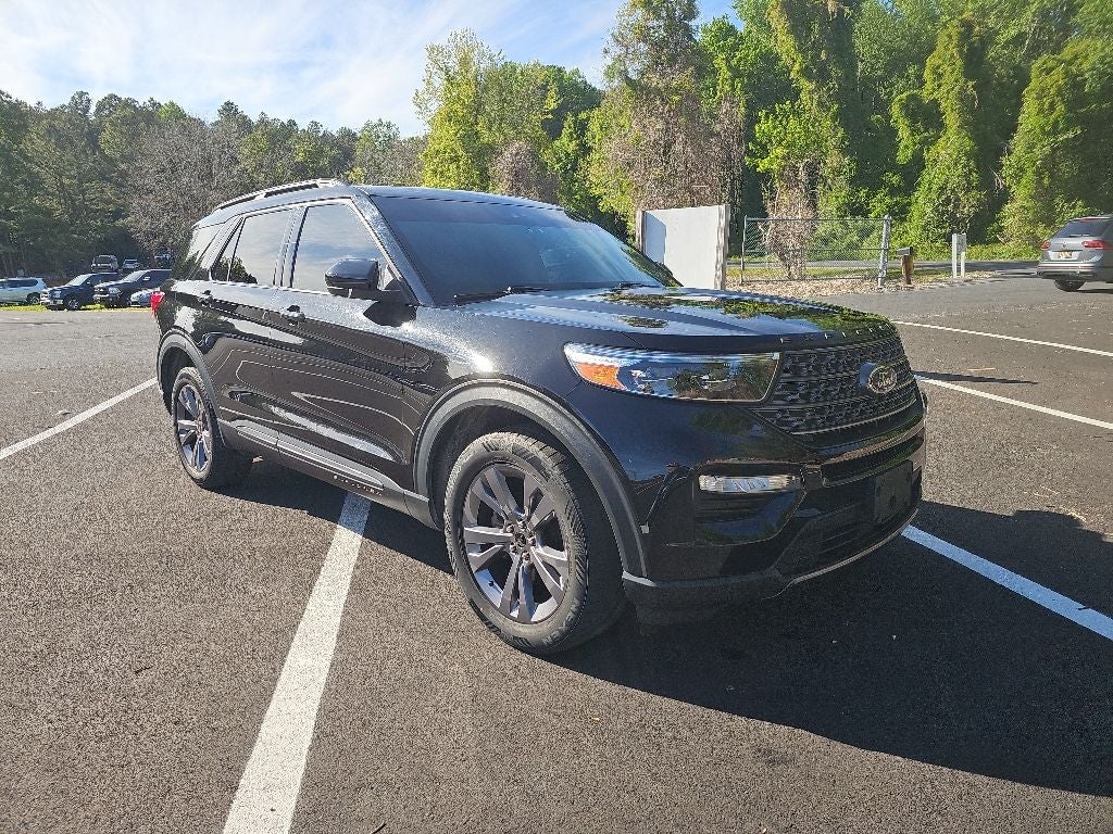 2024 Ford Explorer XLT *** ONE OWNER ** CLEAN TRADE ****